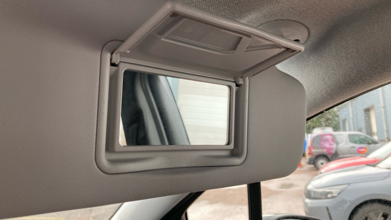 Vauxhall Crossland 1.2 Turbo Design 5dr Petrol Hatchback